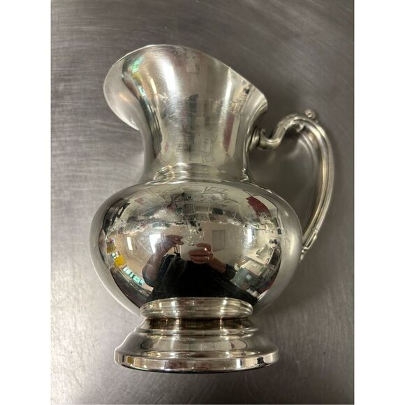 Vintage Onedia Silverplated Water Pitcher. Used. Some scratches. Please see the - Picture 1 of 6